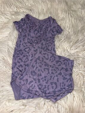 Kyte BABY Purple Leopard-Print Two-Piece Pajama Set